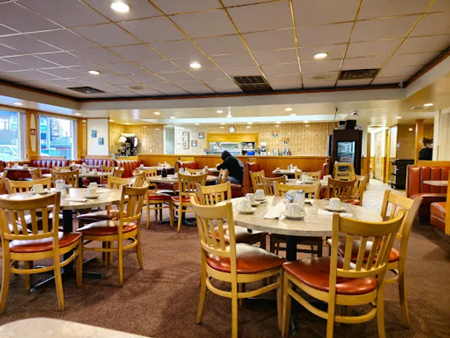 Tommy's Home Run Family Restaurant