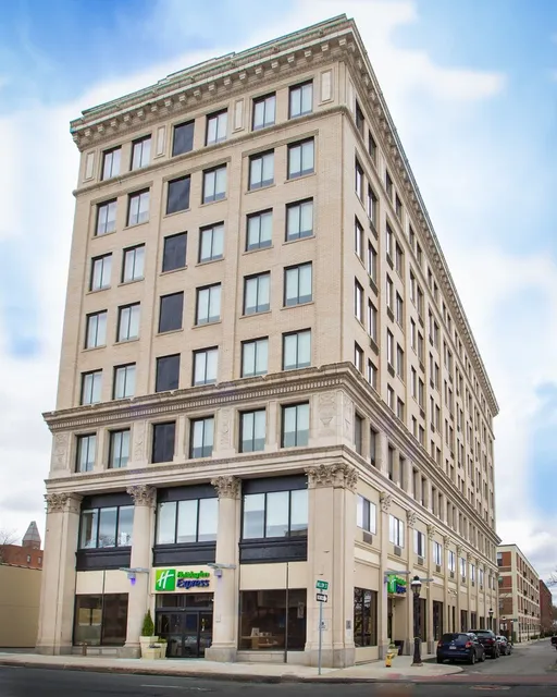Holiday Inn Express Springfield Downtown by IHG