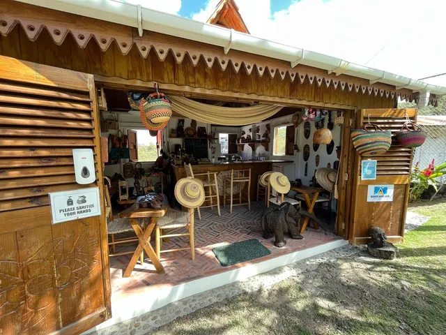 Adeline’s Art Café