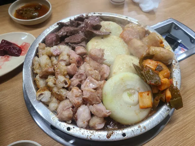 Hwangso Gopchang Gui