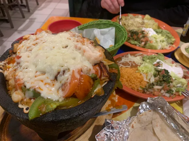 El Cactus Tex mex Albion IL