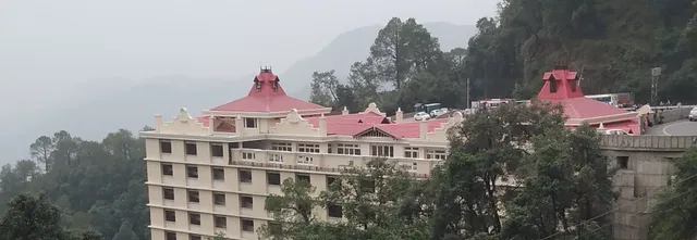 Silver Wood's HomeStay