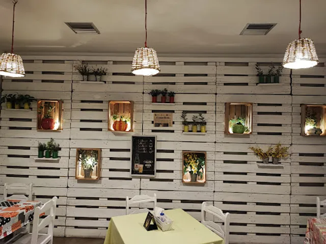 Manifesto Restaurant