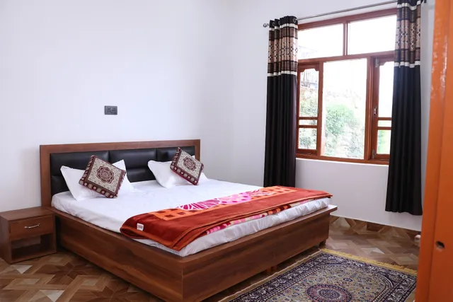 Shepherd's Haven Homestay Kareri