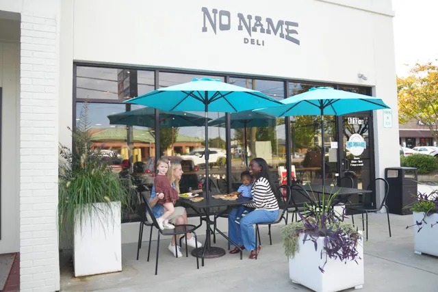 No Name Deli Forest Drive