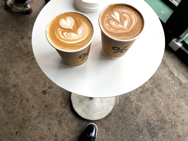 Hands Coffee Banwoldang Branch