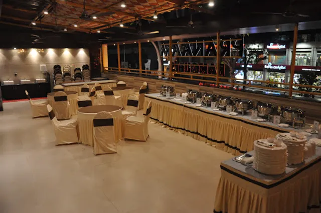 Pranaam Fine Dine Bar & Banquets