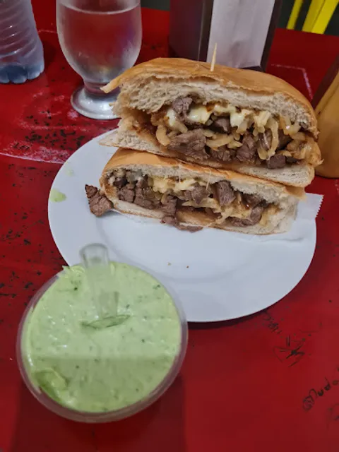 Castanho Lanches e Petiscos