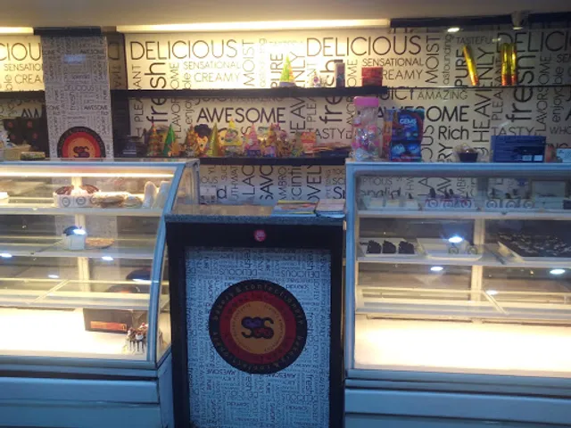 Sweet Luscious Bakery