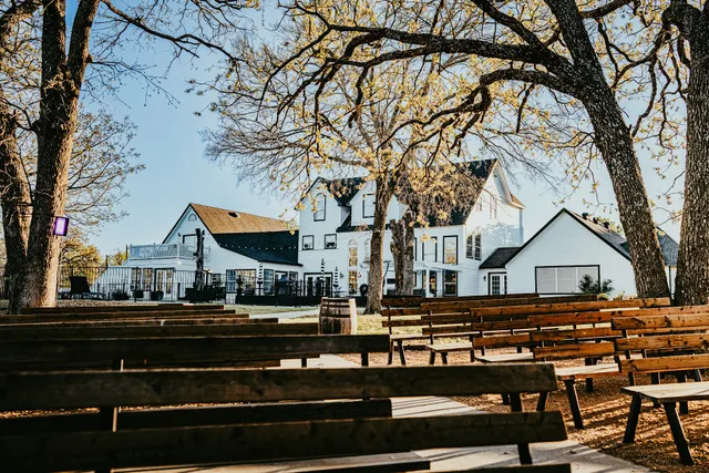 Towering Oaks Event and Retreat Center