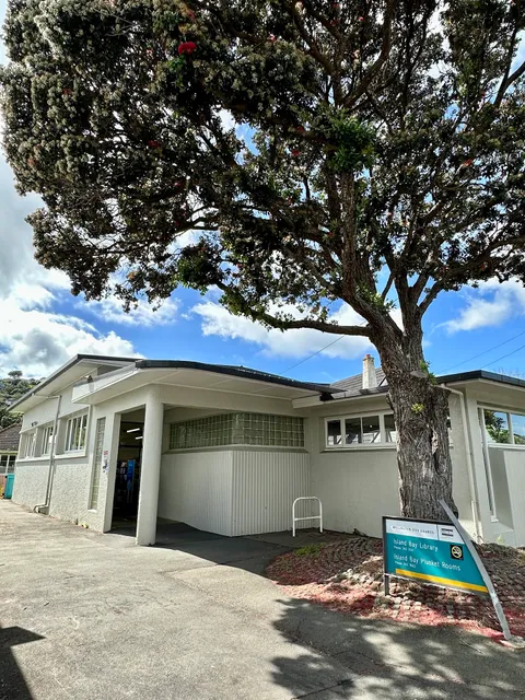 Island Bay Library | Tapu Te Ranga