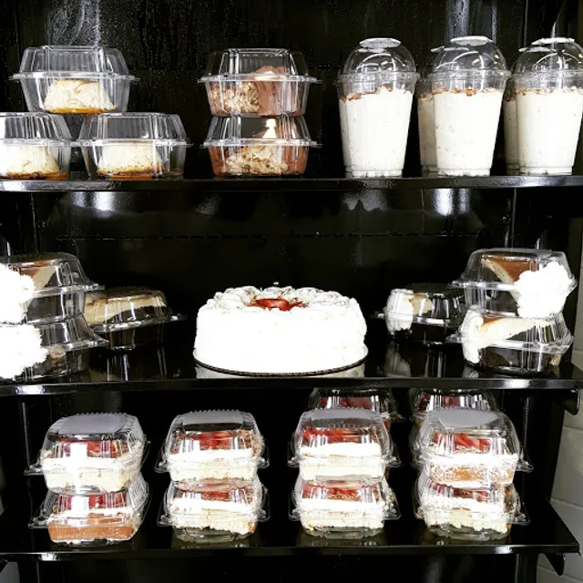 Tres Leches Bakery and Cafe