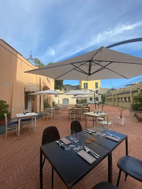 TUNA cantina e pescato