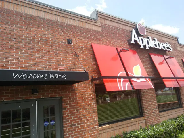 Applebee's Grill + Bar