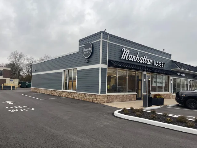Manhattan Bagel