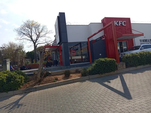KFC Charles Street Bp, Pretoria