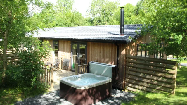 Meadow's End Lodges
