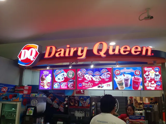 Dairy Queen โลตัสลาดพร้าว