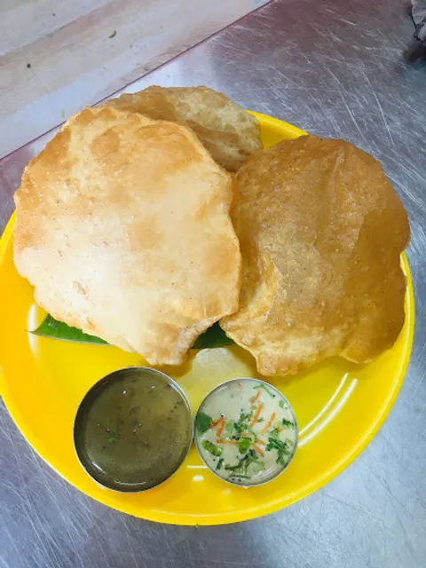 Annapoorneshwari Tiffin Centre