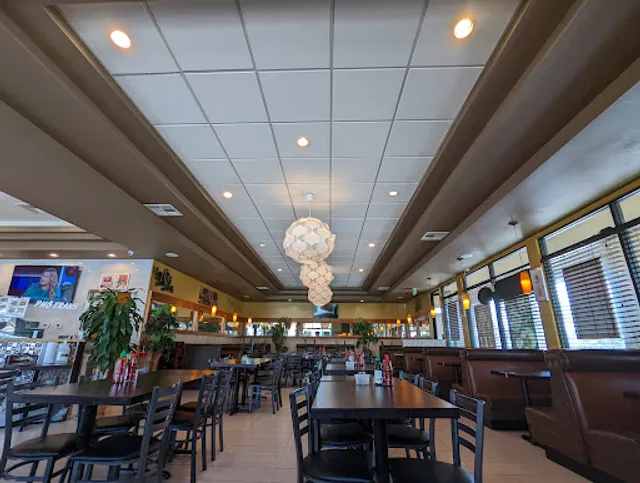 Pho Trans Vietnamese Restaurant