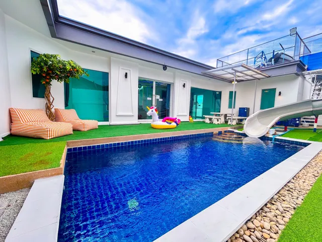 Disco Time's Pool Villa Pattaya ดิสโก้ ไทม์ พูลวิลล่า พัทยา