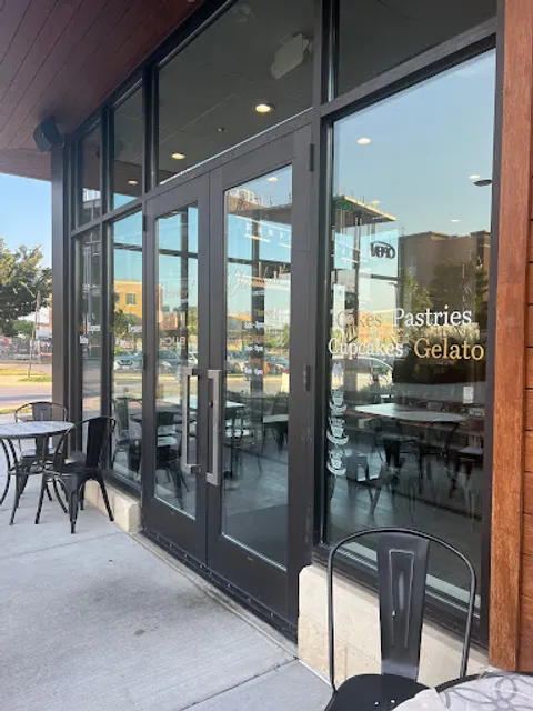 Decadent, a Coffee and Dessert Bar