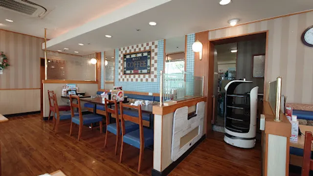 ジョナサン 山下公園店