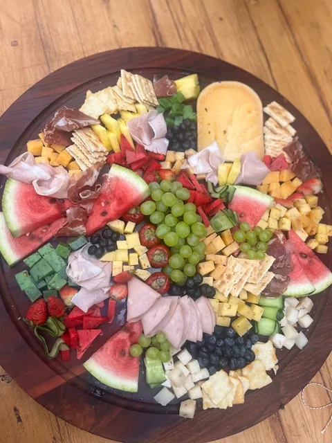 Sue's Bakery & Delicatessen