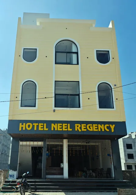 Hotel Neel Regency and Banquets
