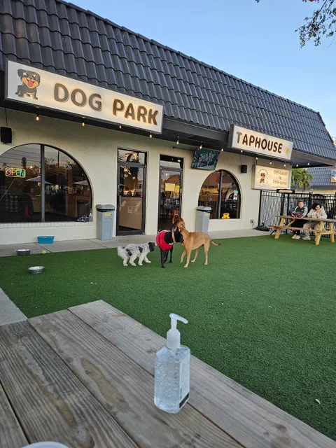 Barks and Brews Taphouse