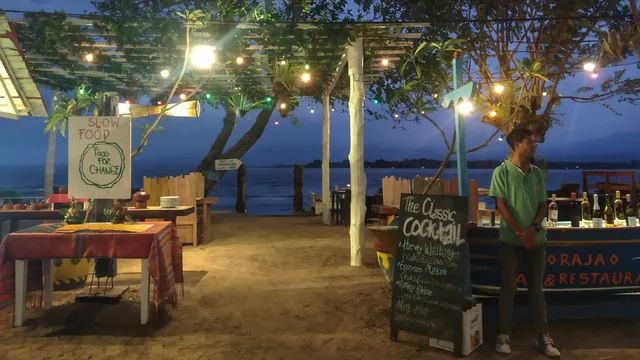 Raja Bar & Restaurant