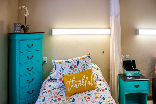 River Oaks Health and Rehabilitation Center