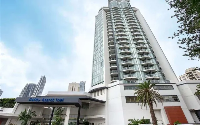 Legends Hotel Surfers Paradise