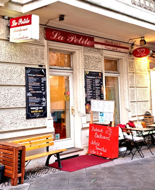 La Petite Bäckerei & Croissanterie