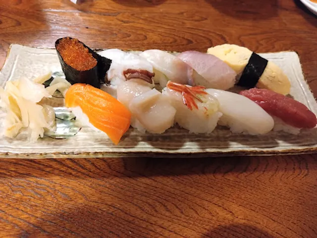 すし居酒屋にしの