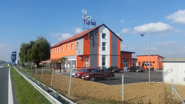 Restoran i prenoćište Turist