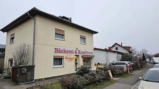 Neumann small bakery