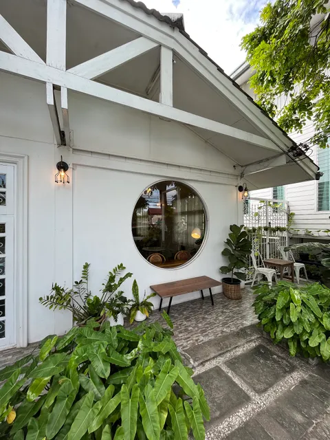 เขมจิตต์ คาเฟ่ แอนด์ เบด Khemjit cafe' and bed (ที่พักโคราช ร้านกาแฟและโรงคั่วกาแฟ Specialty coffee)