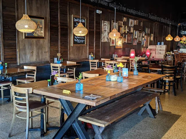 Drunken Poet Cafe Thai Bistro & Sushi Bar