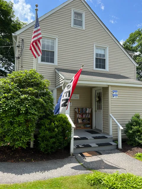 St Luke's Thrift Shop