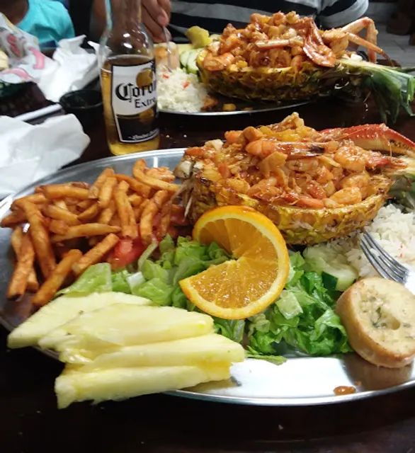 Mariscos EL BARCO (Estilo Nayarita) Sea Food