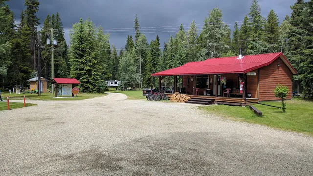 Yellowhead RV Park & Campground