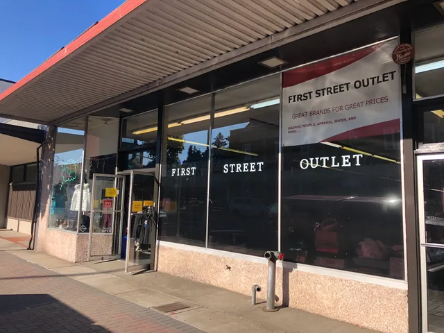 FIRST STREET OUTLET