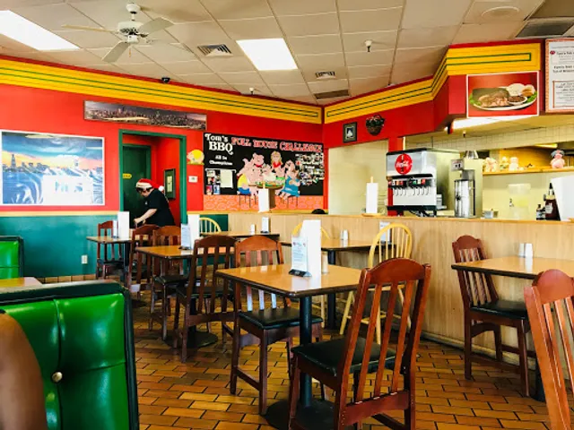 Tom's BBQ - Tempe