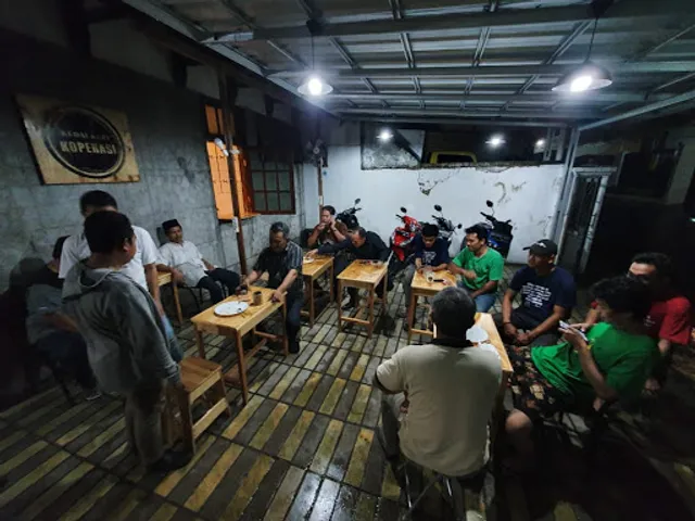 Kedai Kopi Koperasi