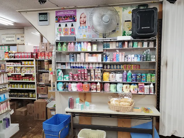 ブラジルエクスプレスレストラン、スーパー