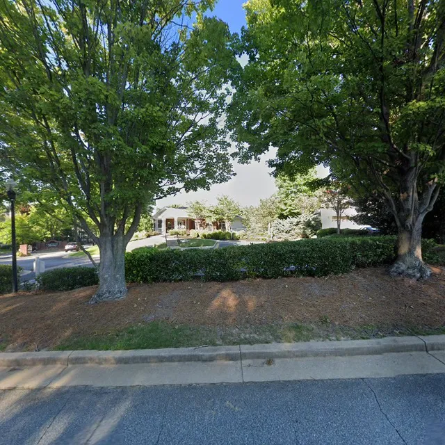 Mainsail Village Suites Hotel