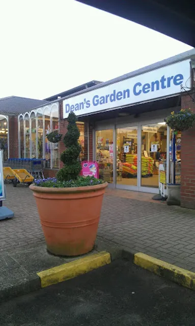 Dean's York Garden Centre