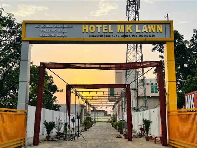 Hotel M.K. Lawn