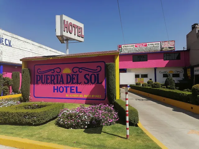 Hotel Puerta del Sol